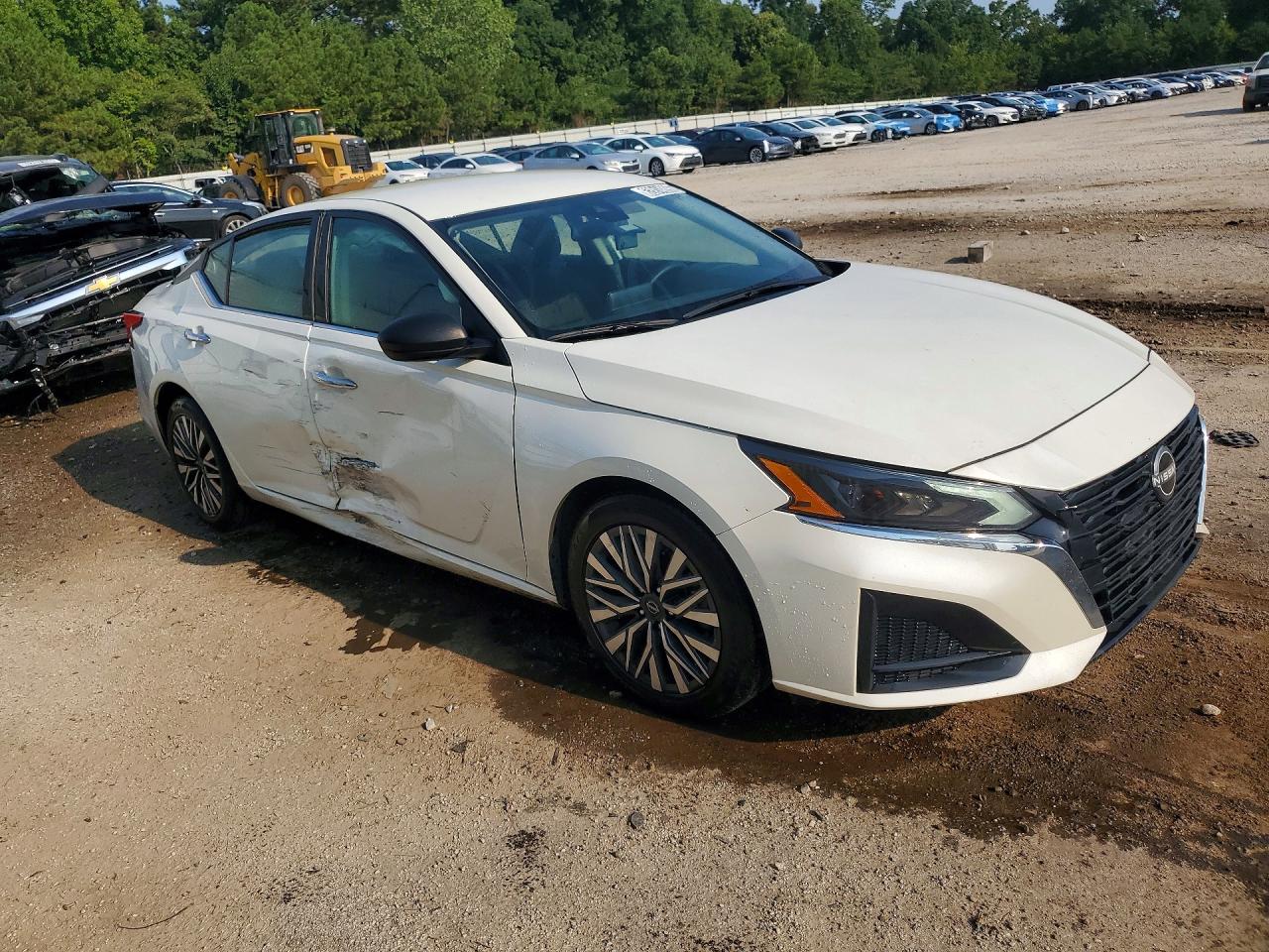 2025 NISSAN ALTIMA SV — снимка 4