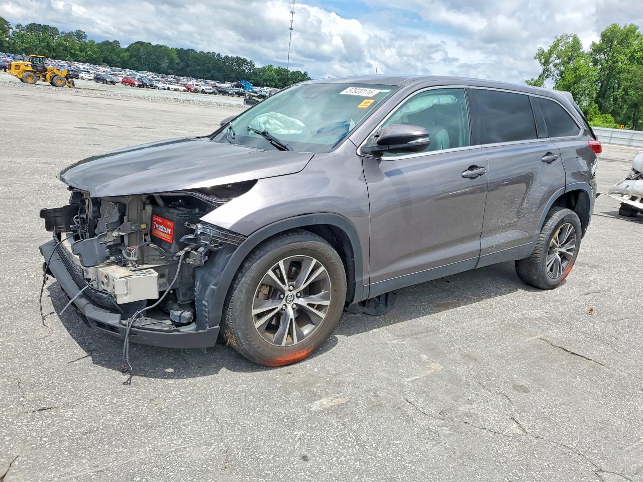 2019 TOYOTA HIGHLANDER LE