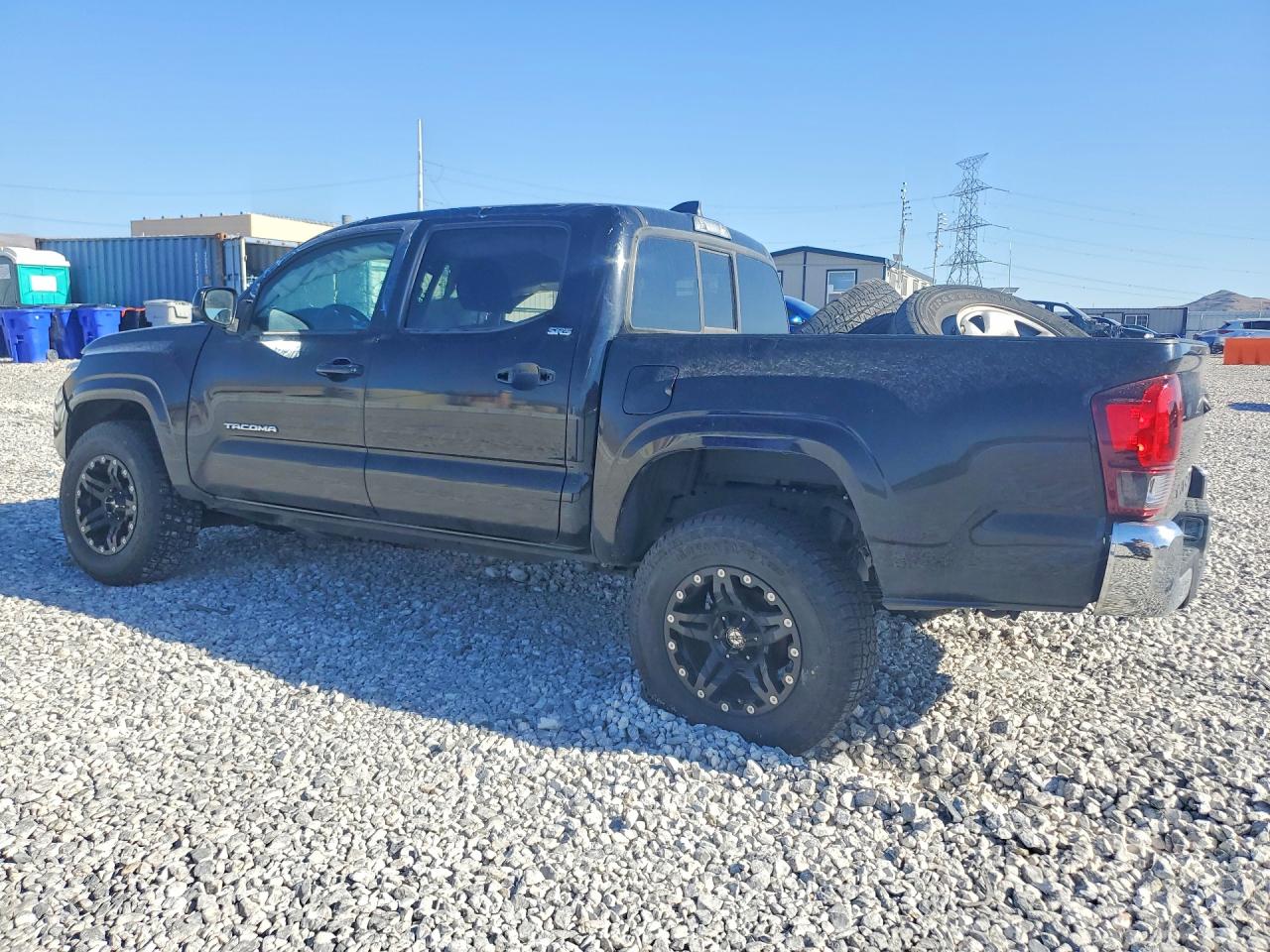 2021 TOYOTA TACOMA SR5 — снимка 2
