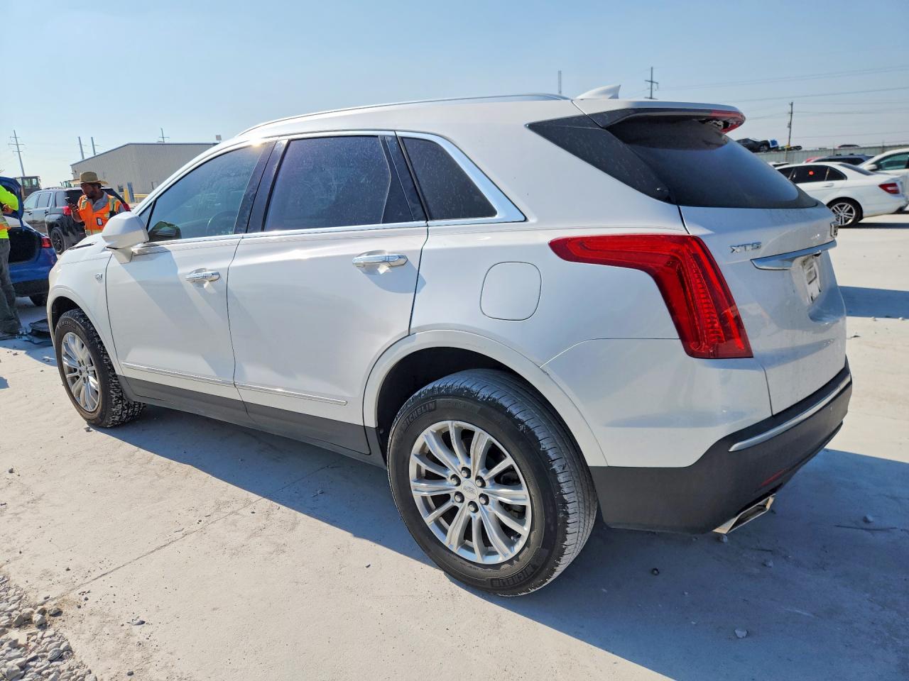 2017 CADILLAC XT5 — снимка 3