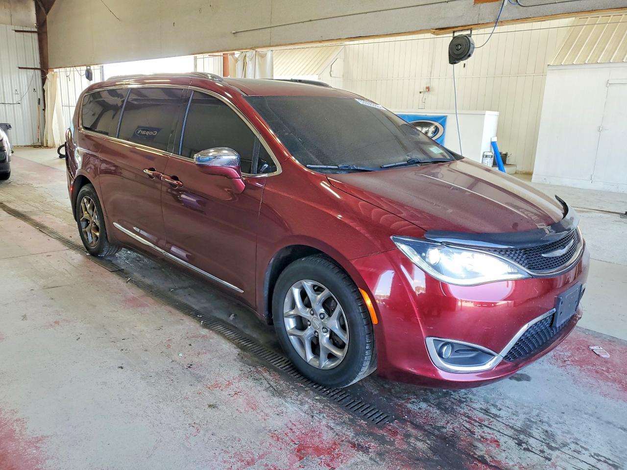2017 CHRYSLER PACIFICA LIMITED — снимка 4