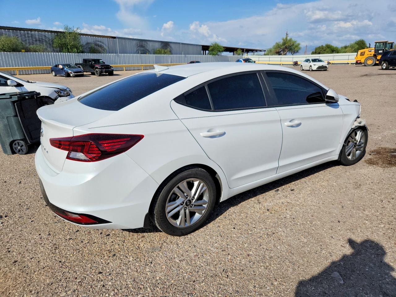 2020 HYUNDAI ELANTRA SEL — снимка 3