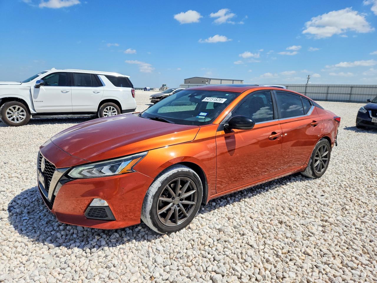 2020 NISSAN ALTIMA SR