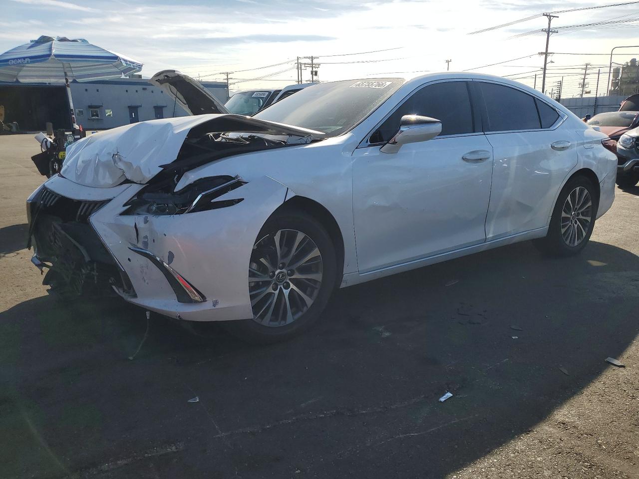 2025 LEXUS ES 300H BASE