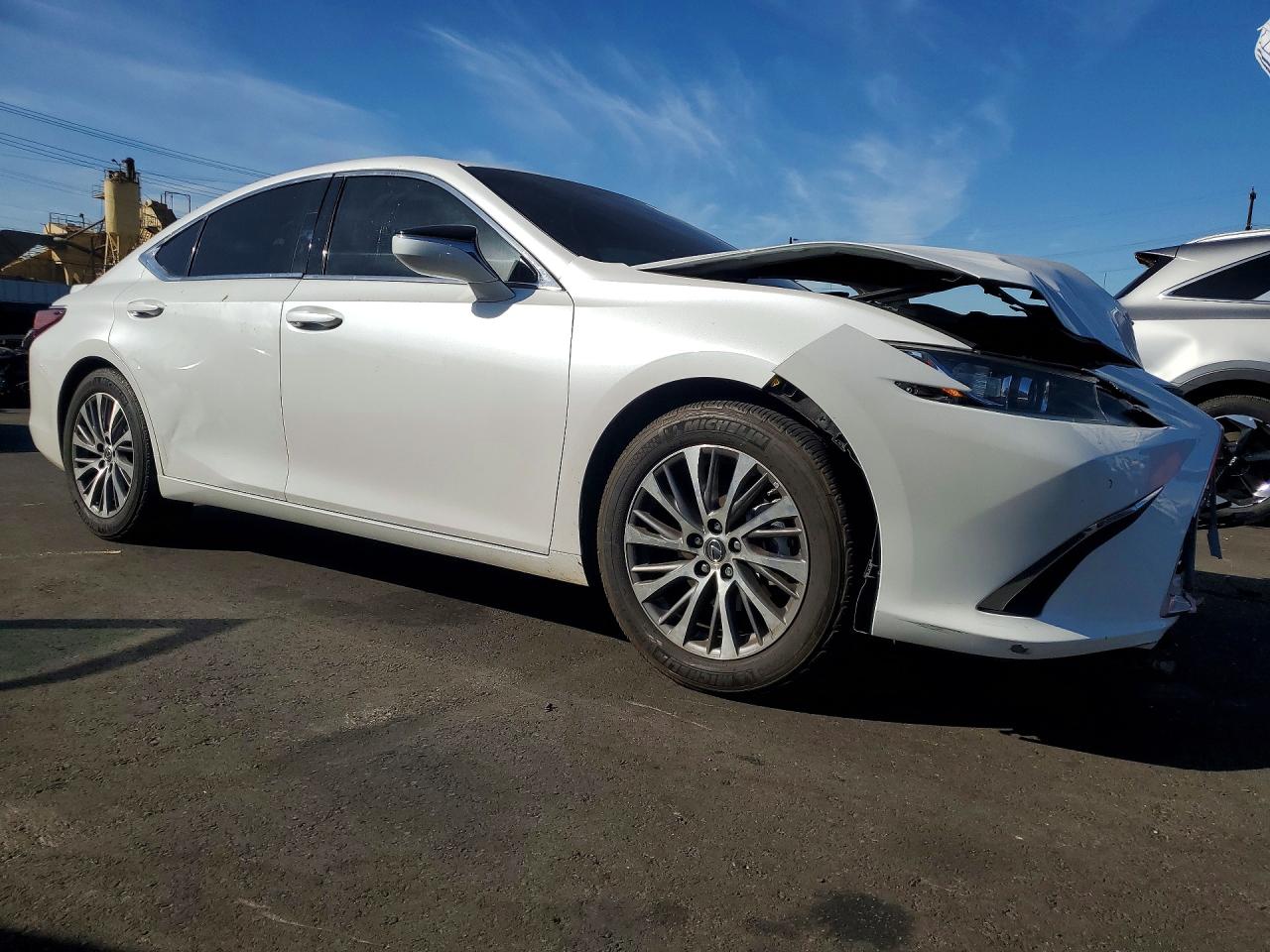 2025 LEXUS ES 300H BASE — снимка 4