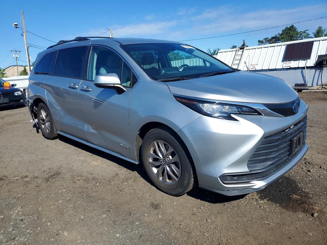 2021 TOYOTA SIENNA LE — снимка 4