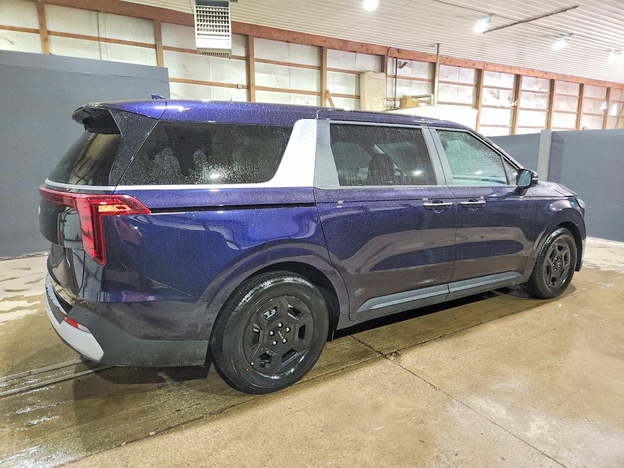 2027 KIA CARNIVAL LXS — снимка 3