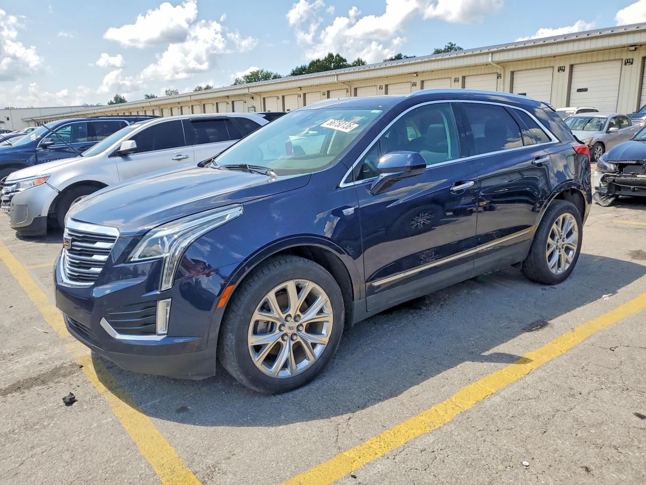 2017 CADILLAC XT5 LUXURY