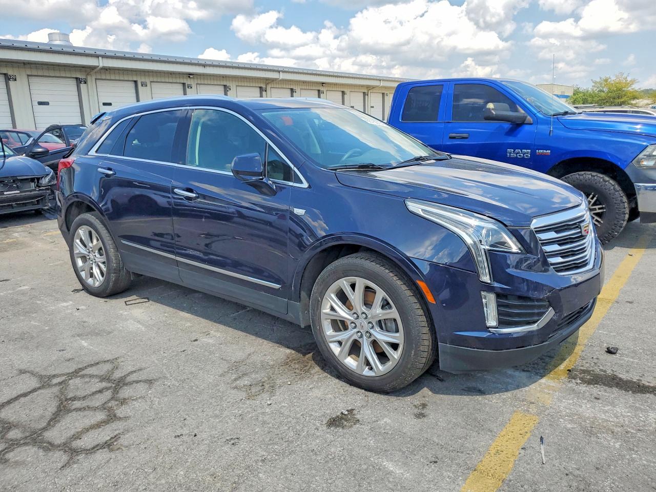 2017 CADILLAC XT5 LUXURY — снимка 4