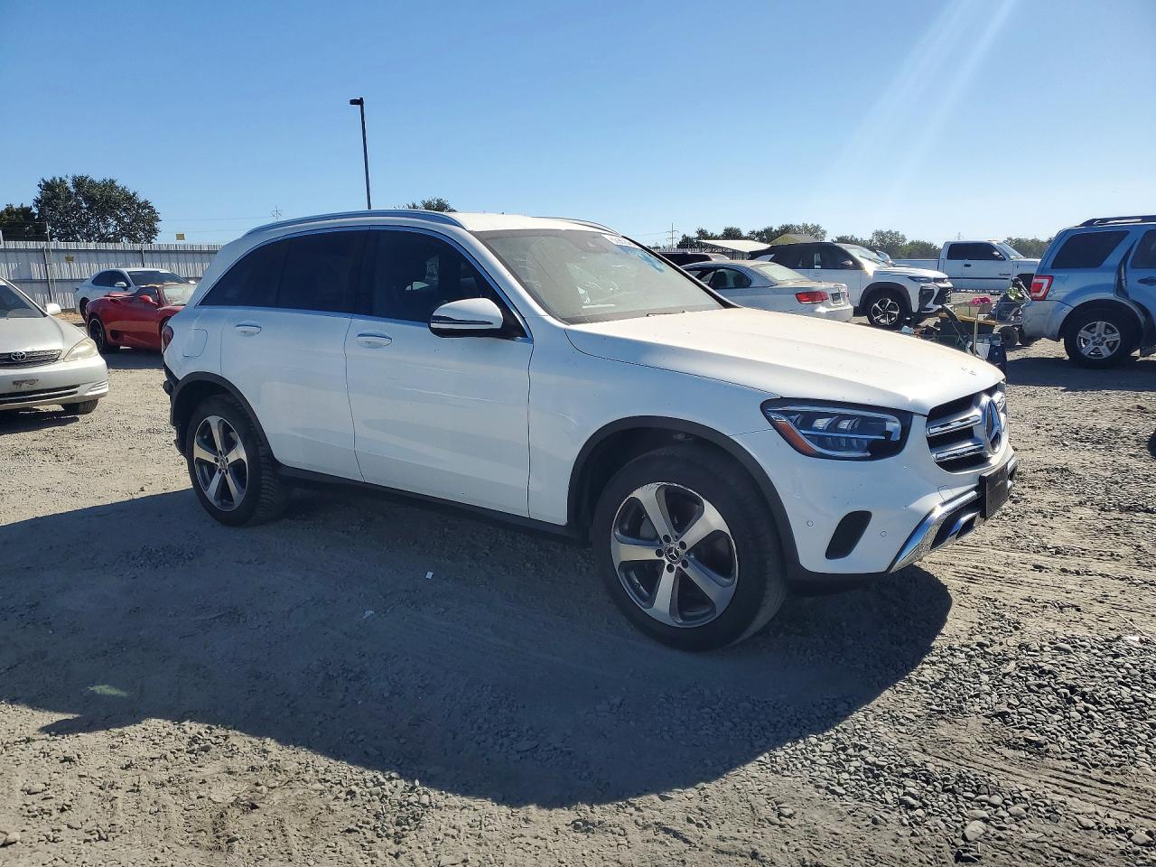 2022 MERCEDES-BENZ GLC 300 — снимка 4