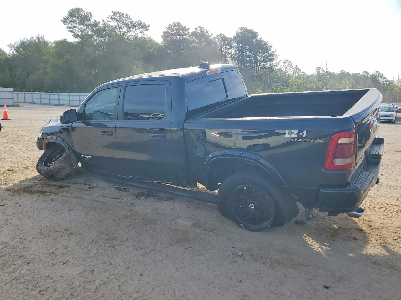 2023 RAM 1500 — снимка 2