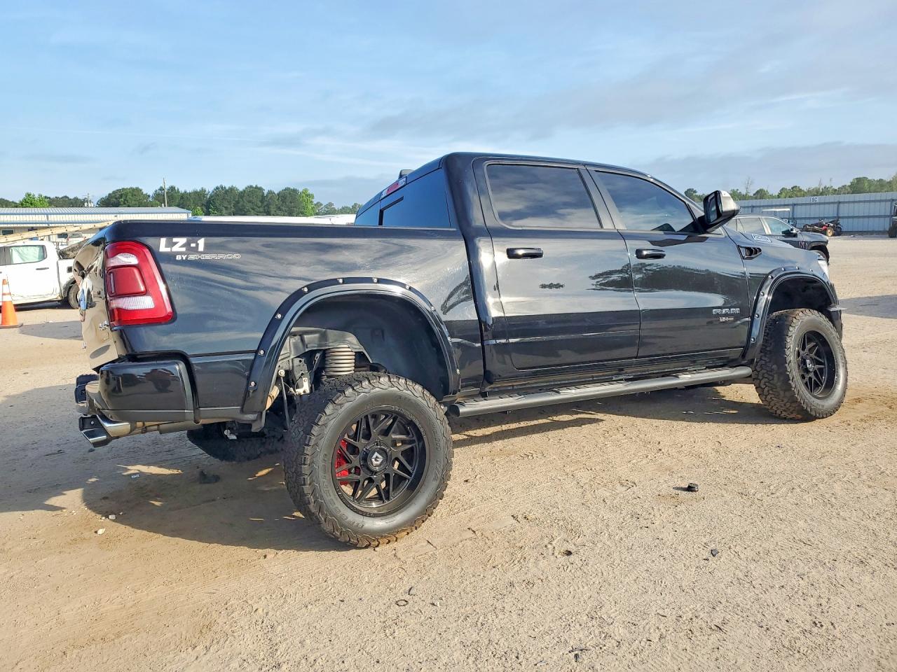 2023 RAM 1500 — снимка 3