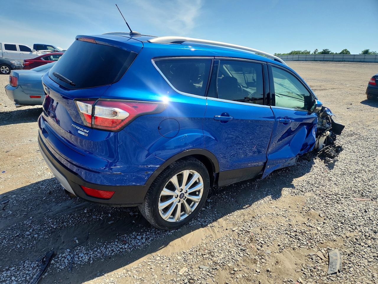 2017 FORD ESCAPE TITANIUM — снимка 3