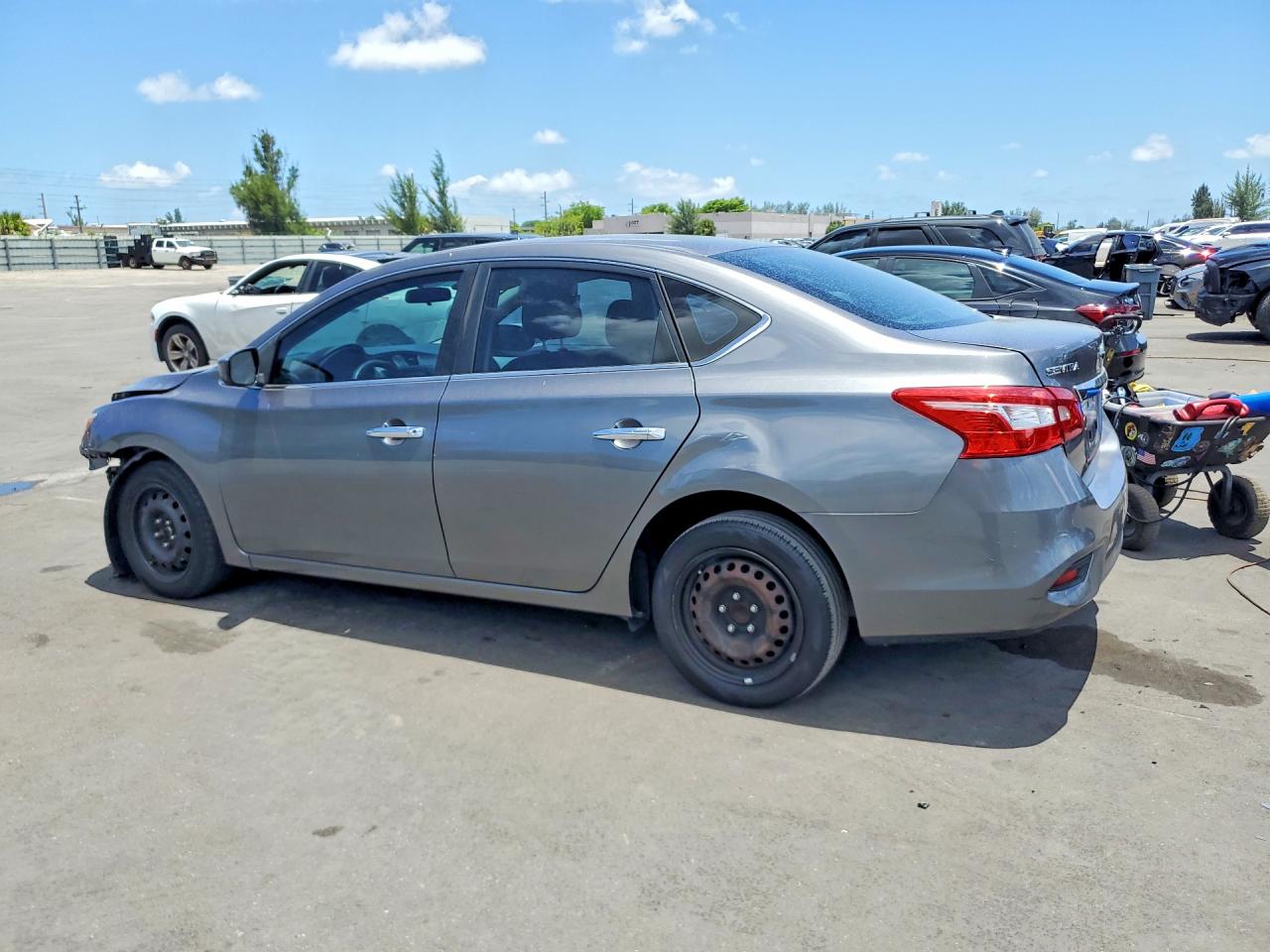 2019 NISSAN SENTRA S — снимка 2