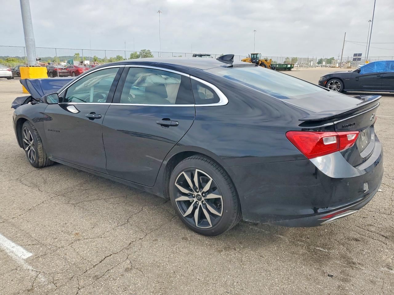 2024 CHEVROLET MALIBU RS — снимка 2