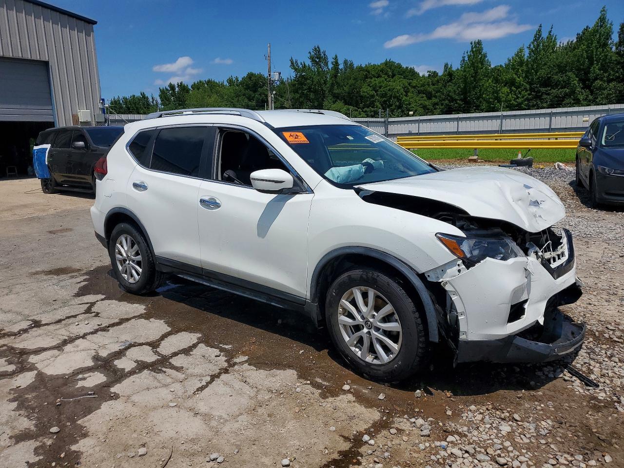 2019 NISSAN ROGUE SV — снимка 4