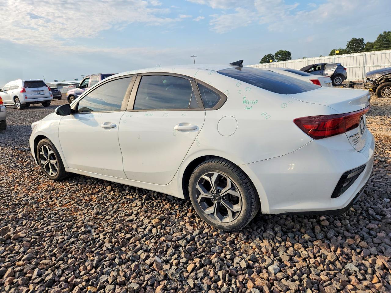 2019 KIA FORTE LXS — снимка 2