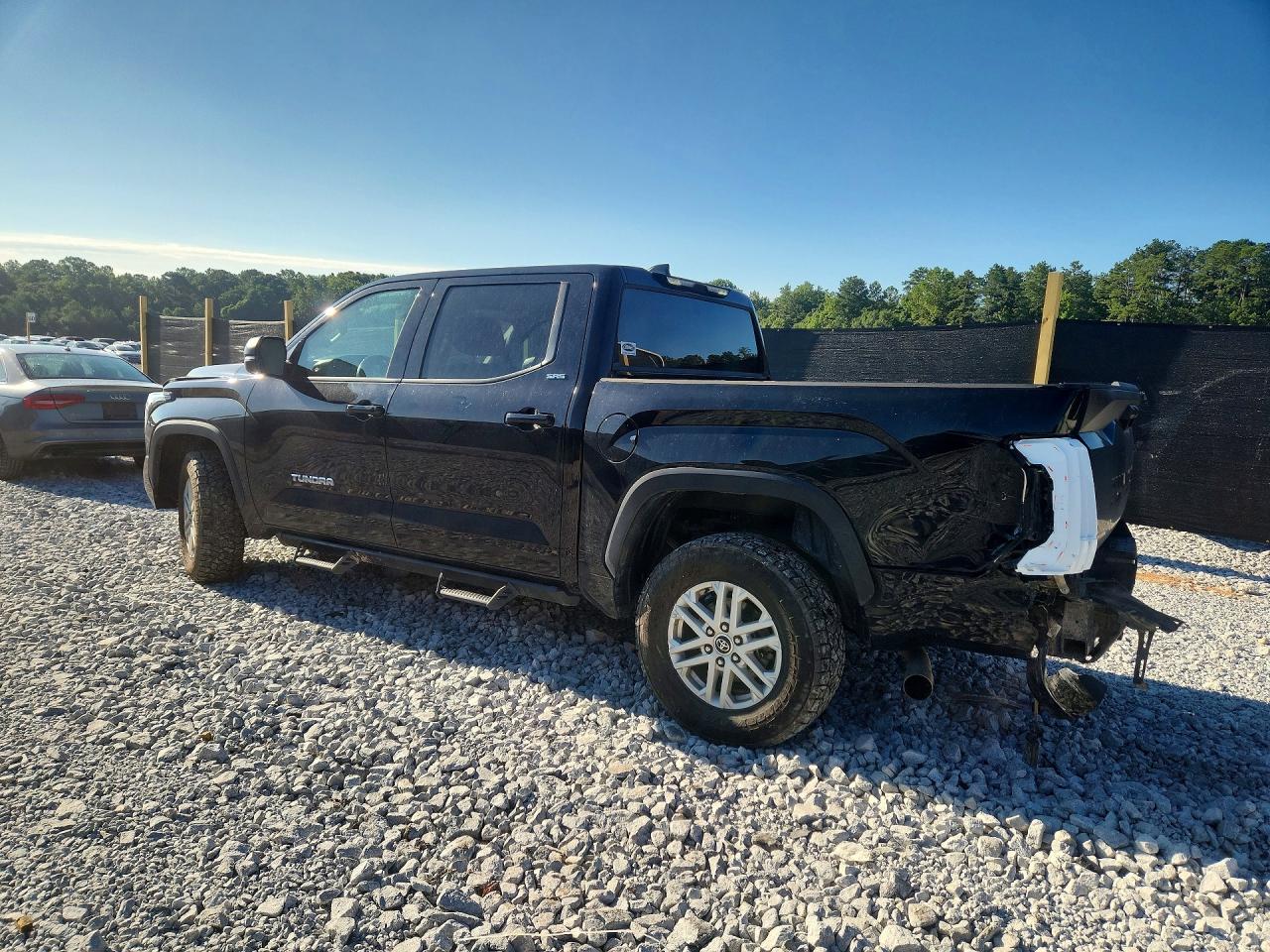 2024 TOYOTA TUNDRA SR5 — снимка 2