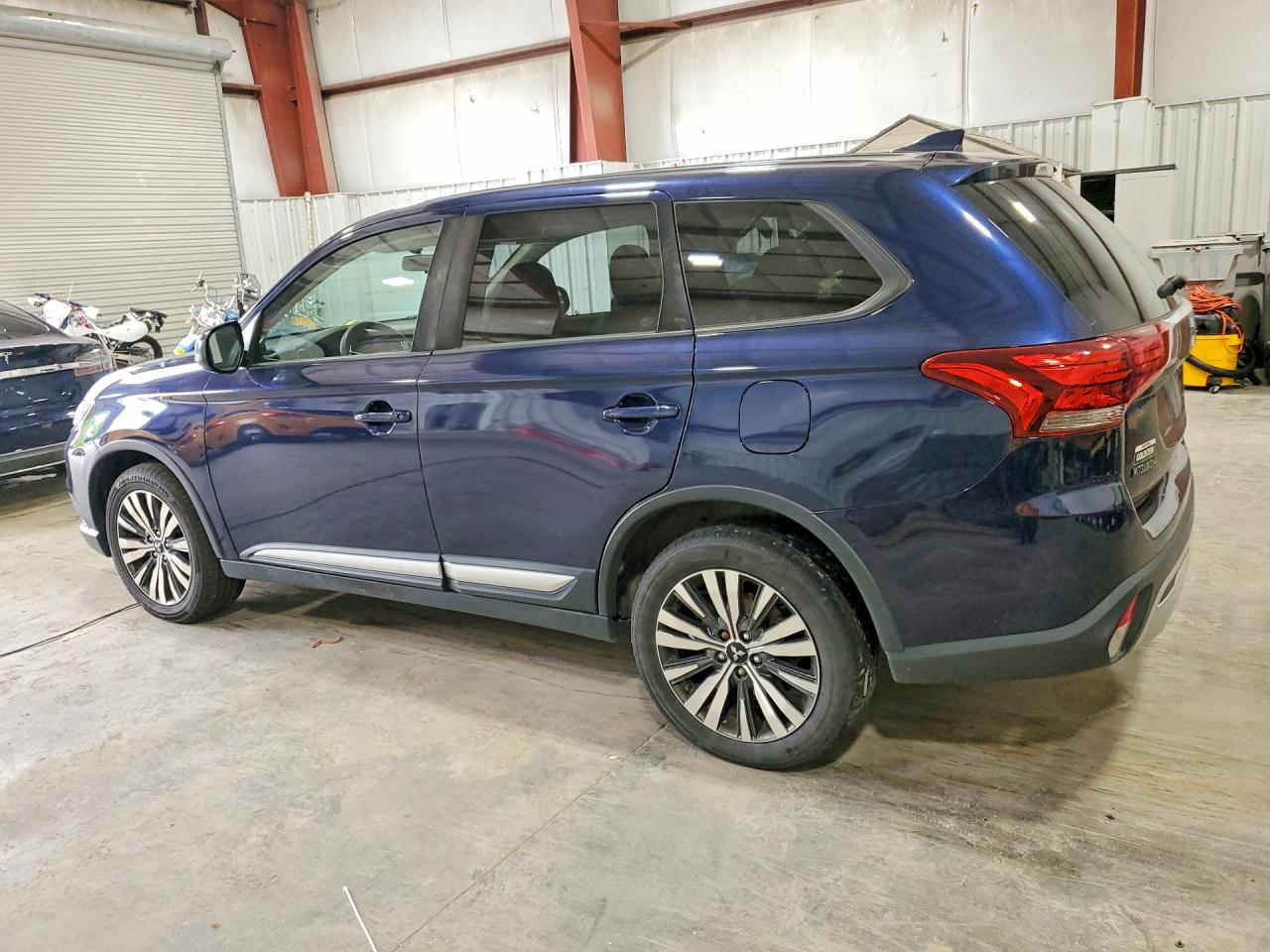 2019 MITSUBISHI OUTLANDER SE — снимка 2