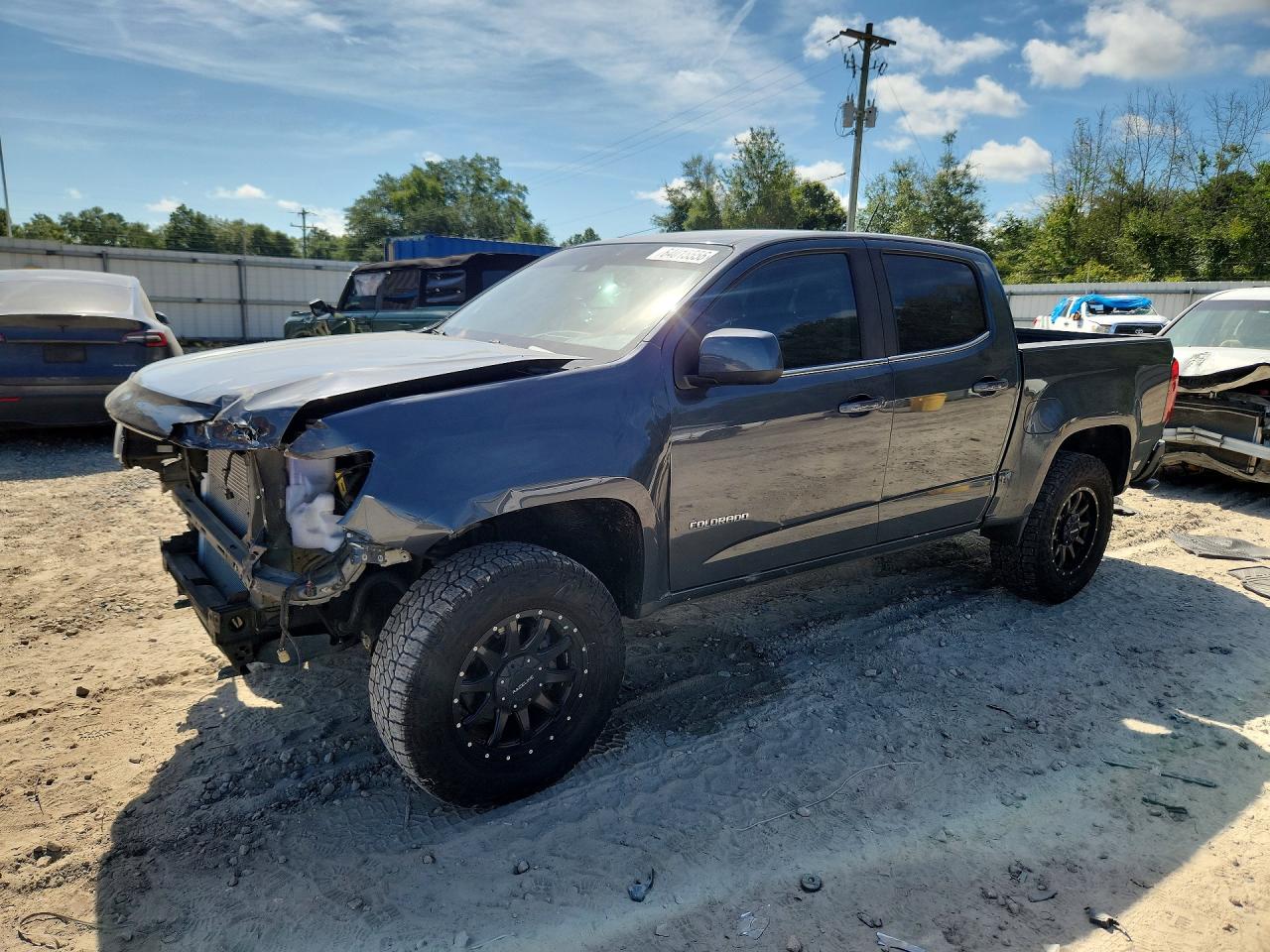 2017 CHEVROLET COLORADO LT