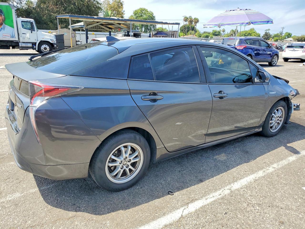 2016 TOYOTA PRIUS TWO — снимка 3