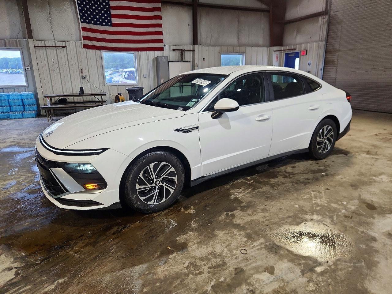 2026 HYUNDAI SONATA HYBRID BLUE
