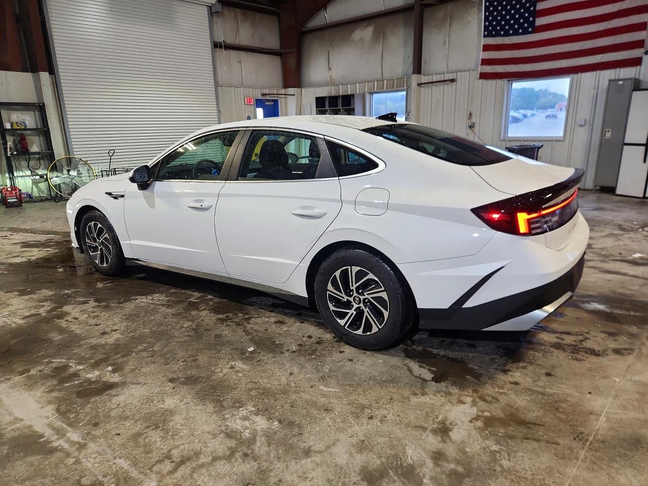 2026 HYUNDAI SONATA HYBRID BLUE — снимка 2