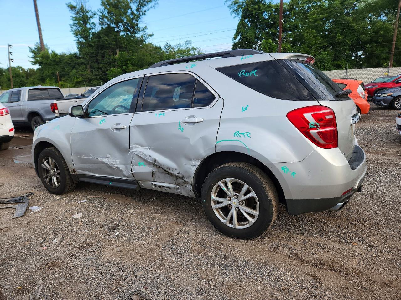 2017 CHEVROLET EQUINOX LT — снимка 2