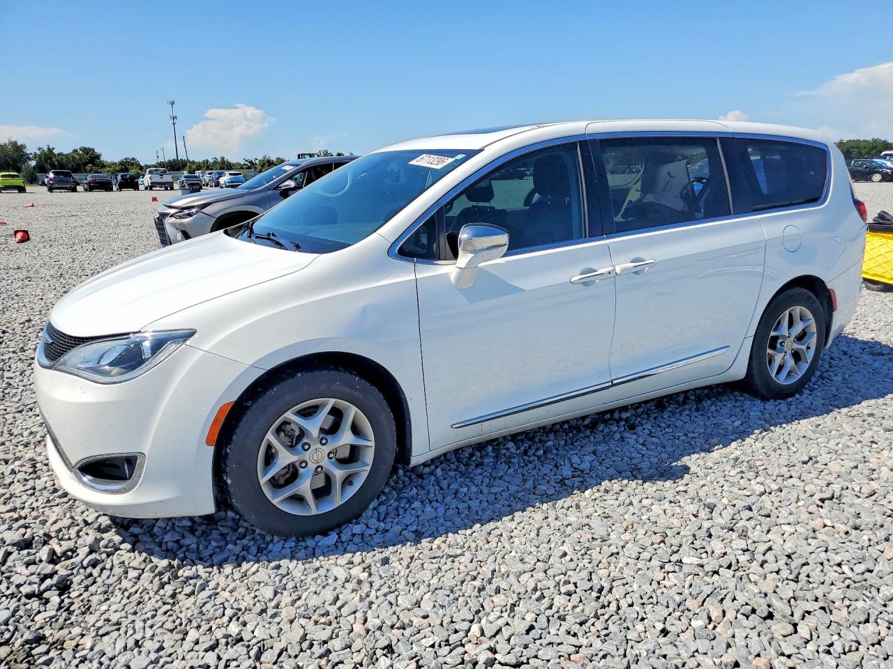 2019 CHRYSLER PACIFICA LIMITED