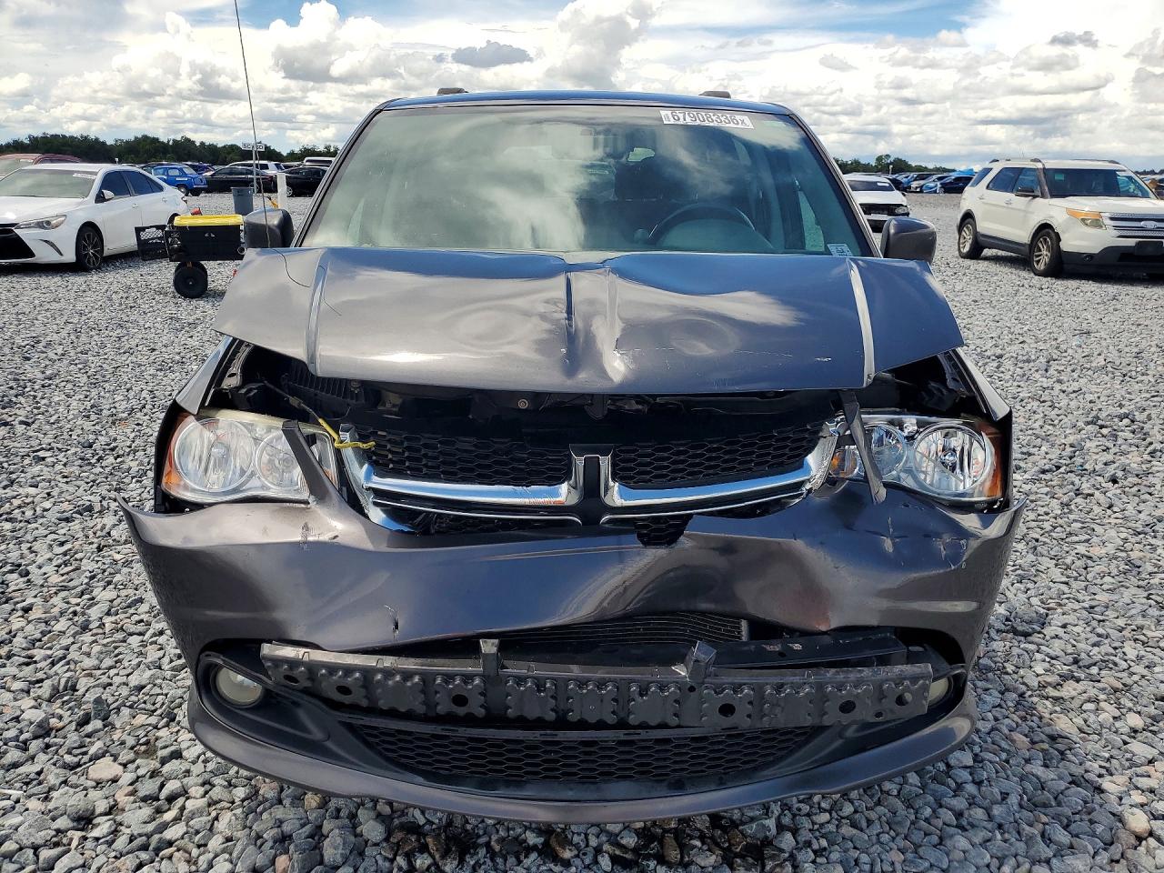 2017 DODGE GRAND CARAVAN SXT — снимка 5
