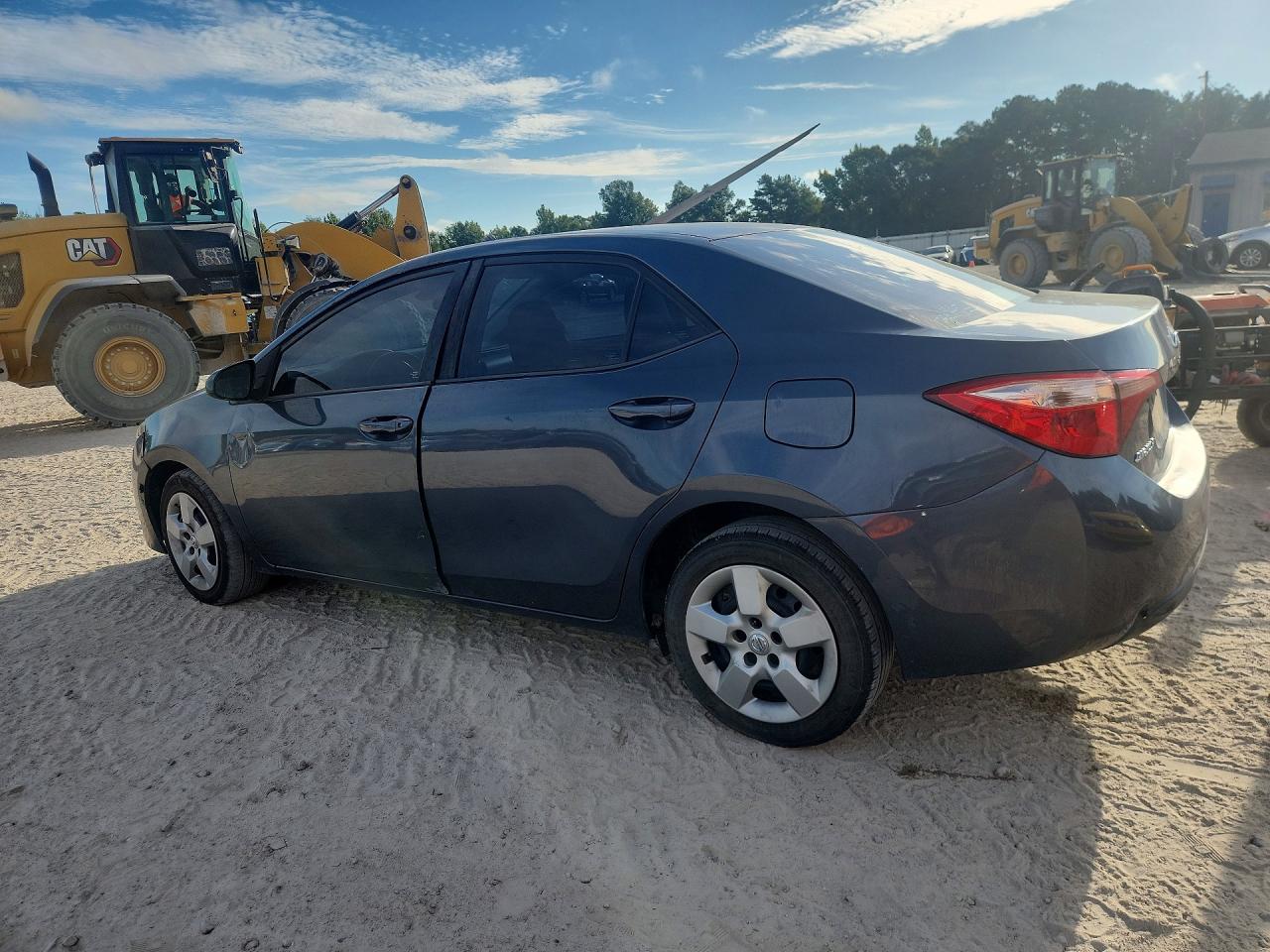 2017 TOYOTA COROLLA LE — снимка 2