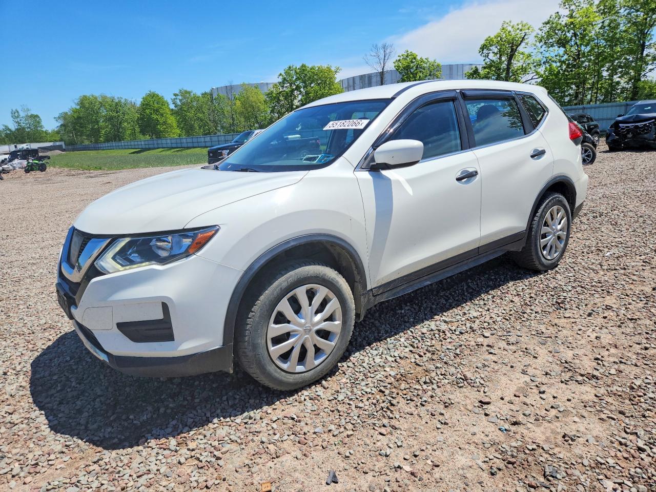 2017 NISSAN ROGUE S