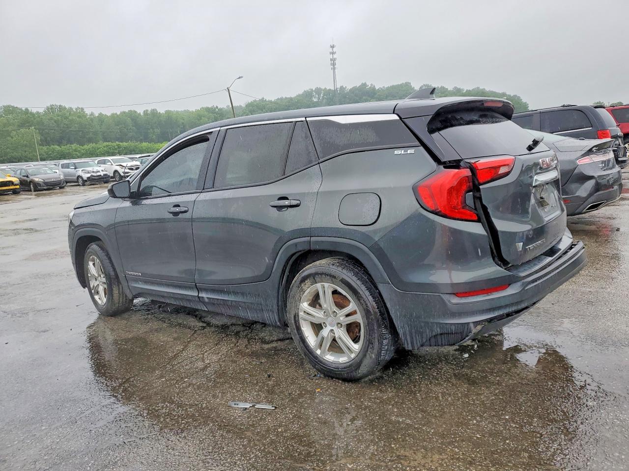 2018 GMC TERRAIN SLE — снимка 2
