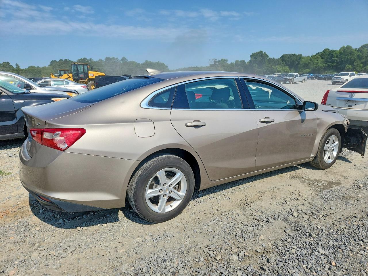 2024 CHEVROLET MALIBU LT — снимка 3