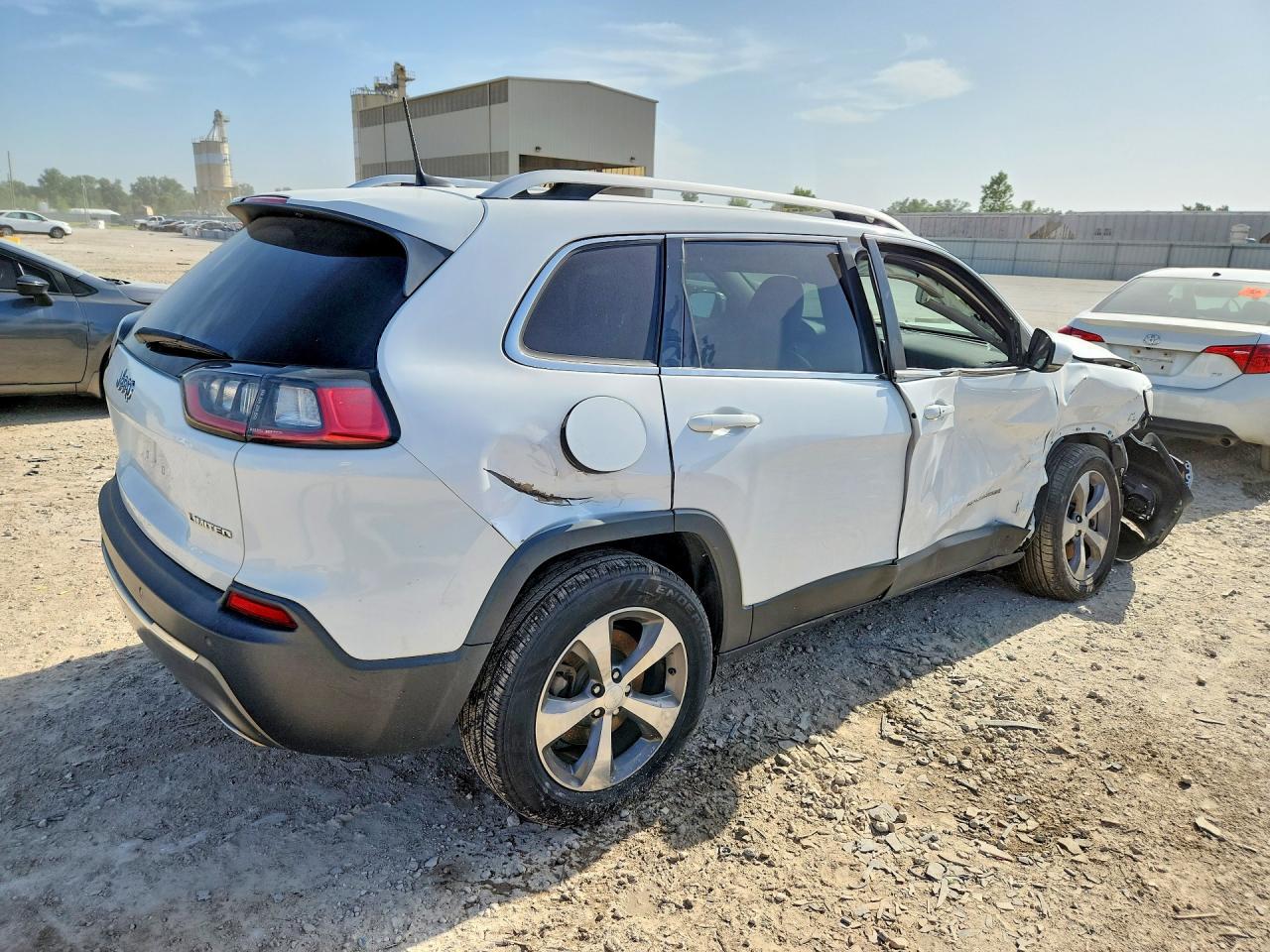 2019 JEEP CHEROKEE LIMITED — снимка 3