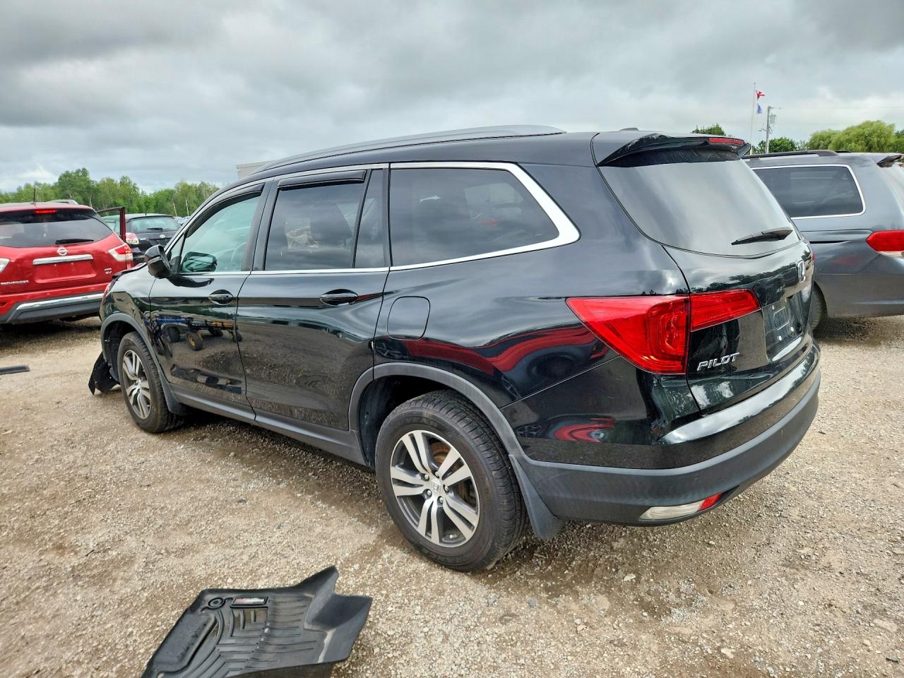 2017 HONDA PILOT EXLN — снимка 2