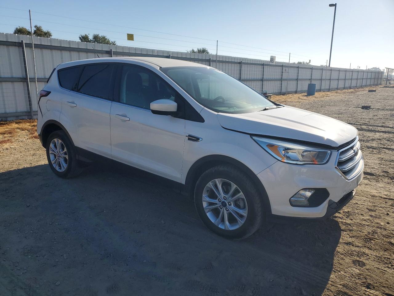 2017 FORD ESCAPE — снимка 4