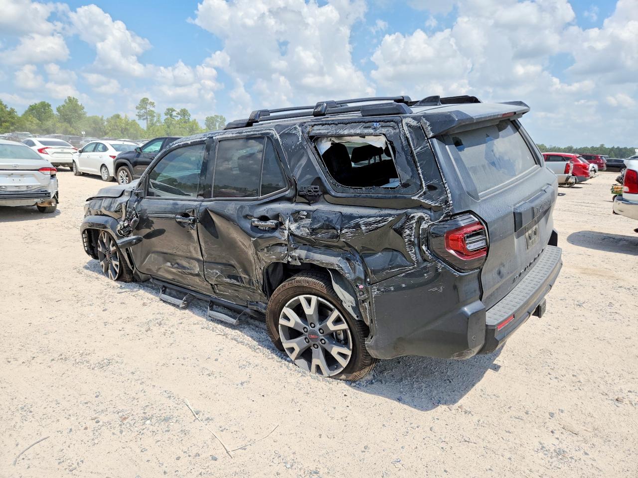 2025 TOYOTA 4RUNNER TRD SPORT PREMIUM — снимка 2