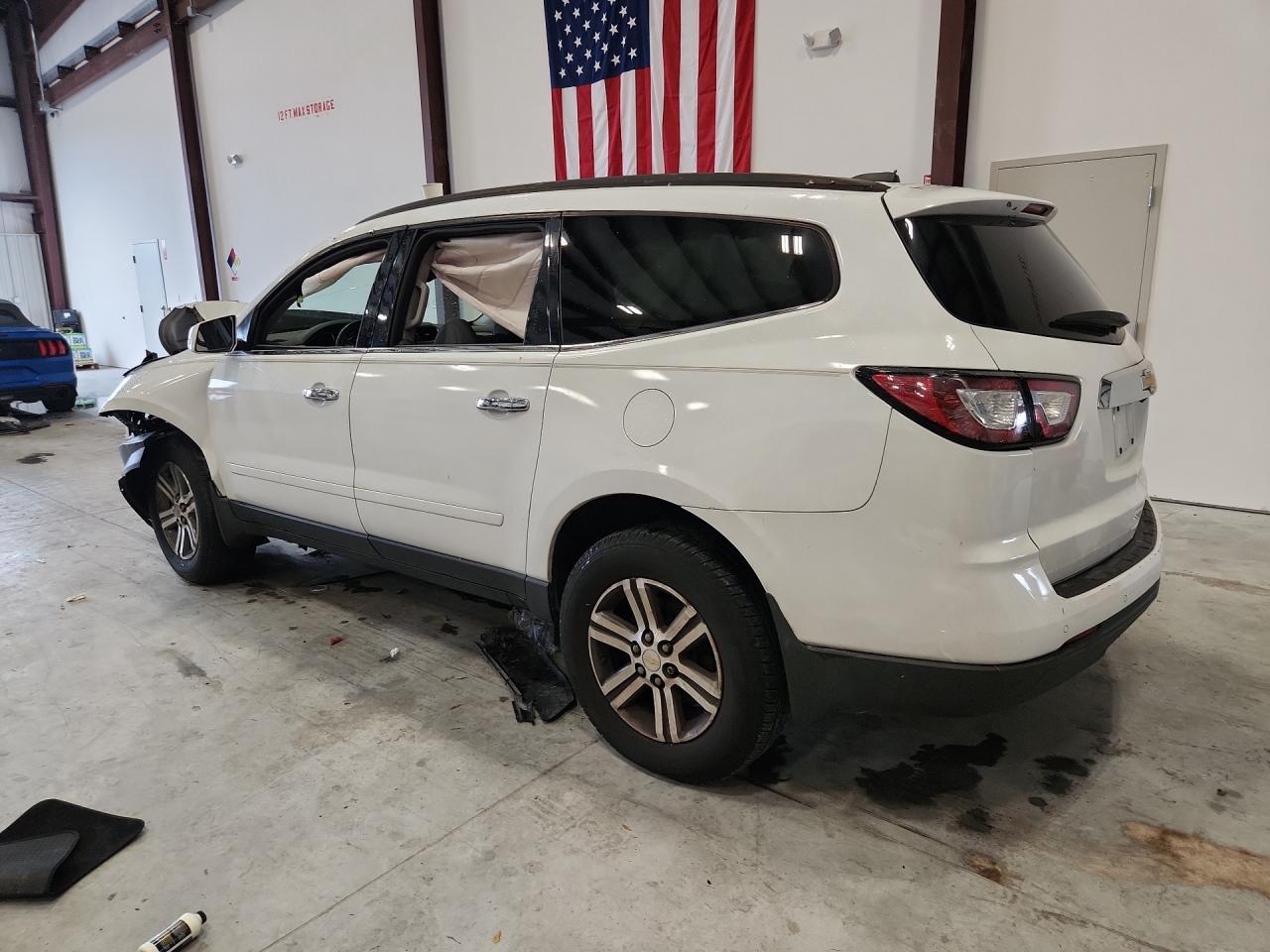 2016 CHEVROLET TRAVERSE LT — снимка 2