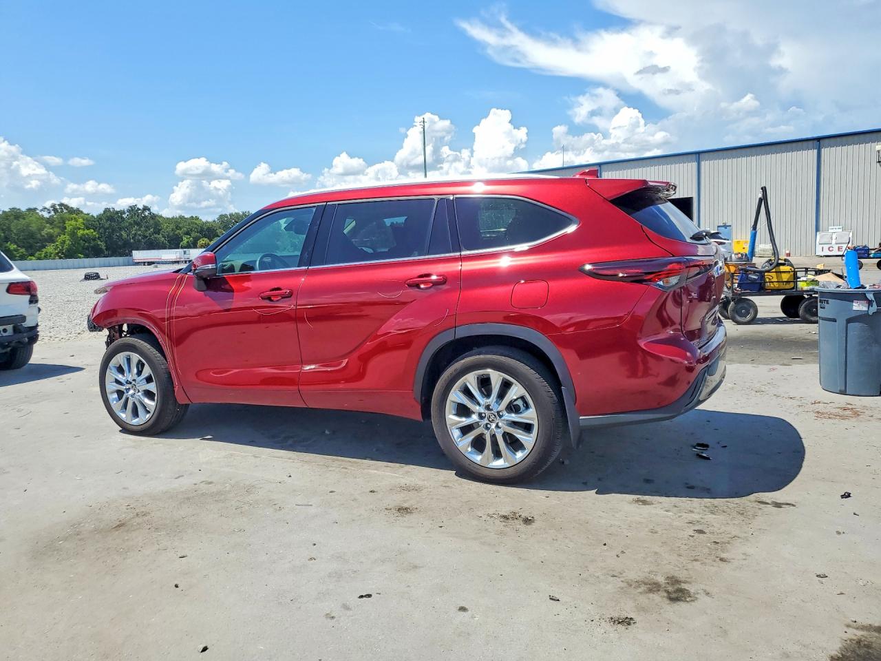 2025 TOYOTA HIGHLANDER LIMITED — снимка 2