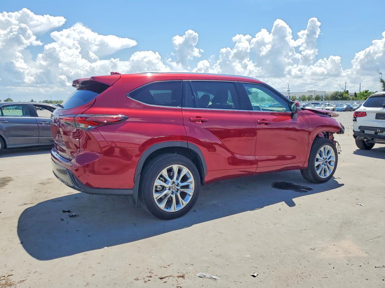 2025 TOYOTA HIGHLANDER LIMITED — снимка 3