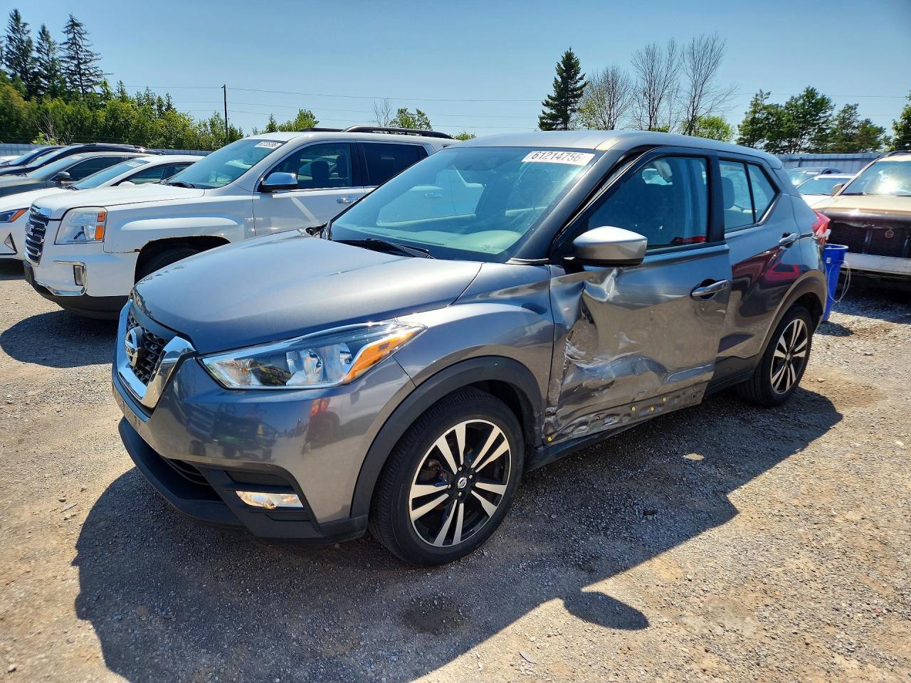 2019 NISSAN KICKS S