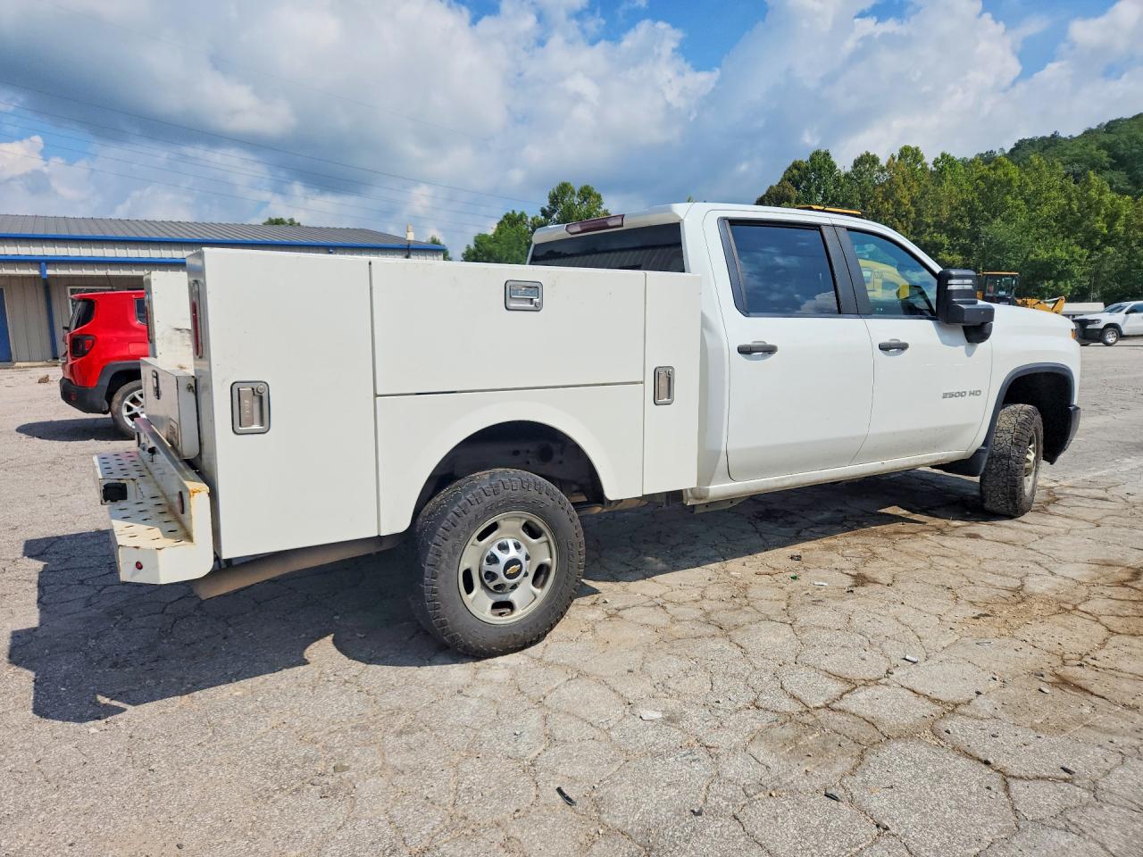 2024 CHEVROLET SILVERADO K2500 HEAVY DUTY — снимка 3