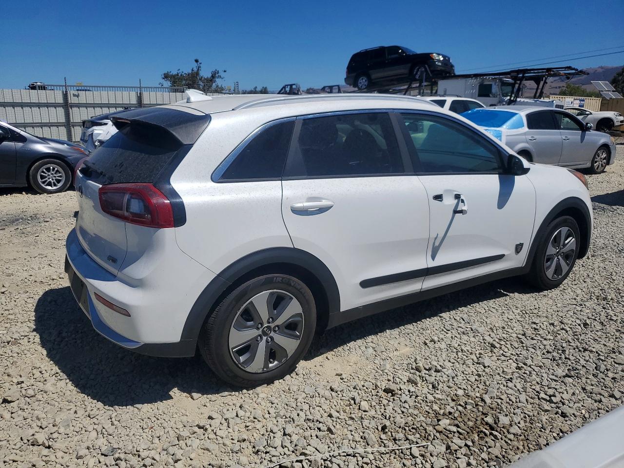 2018 KIA NIRO LX — снимка 3