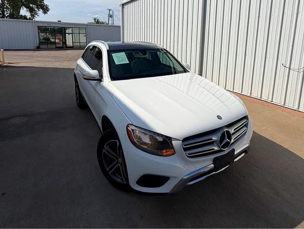 2016 MERCEDES-BENZ GLC 300