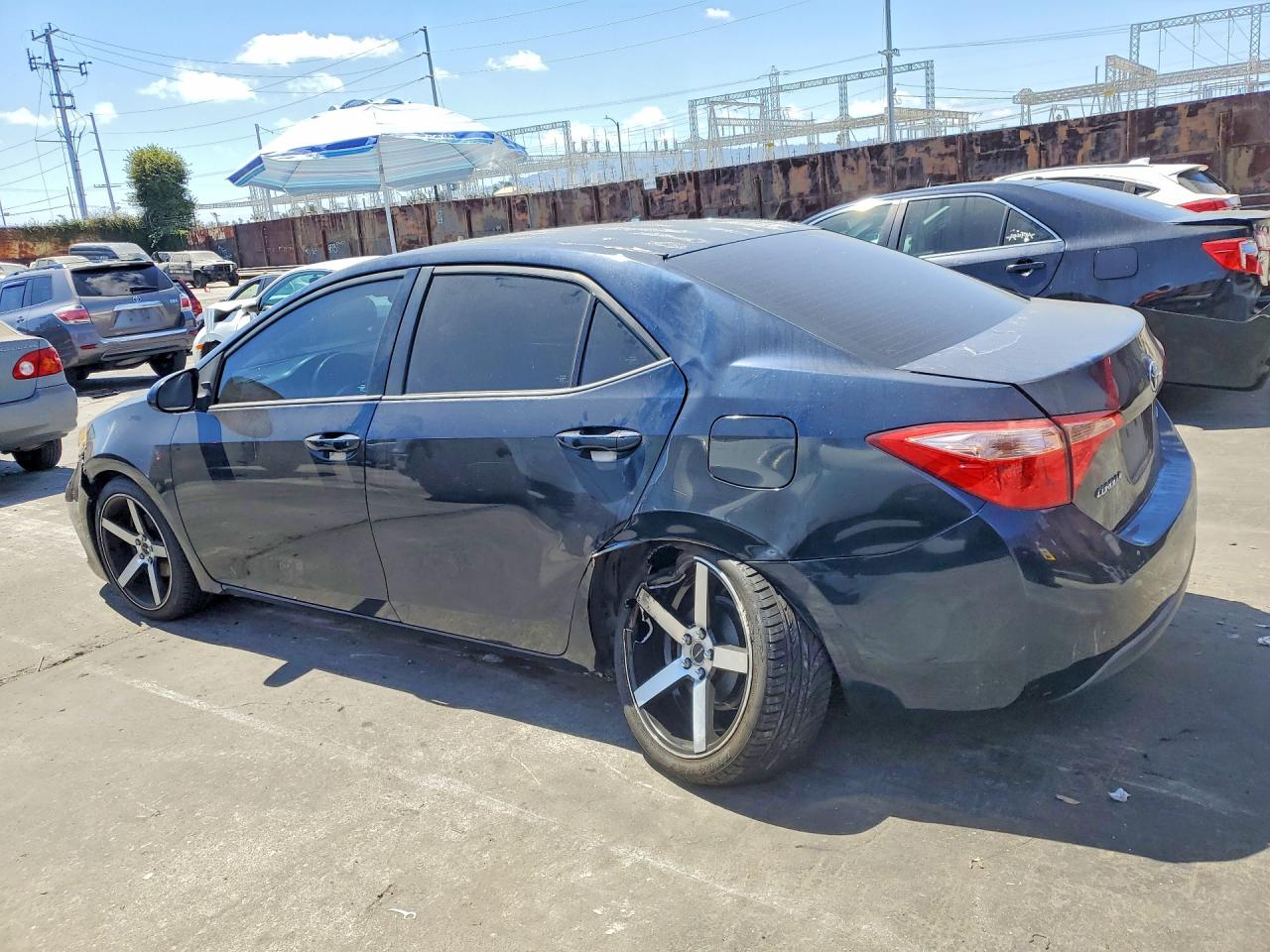2017 TOYOTA COROLLA LE — снимка 2