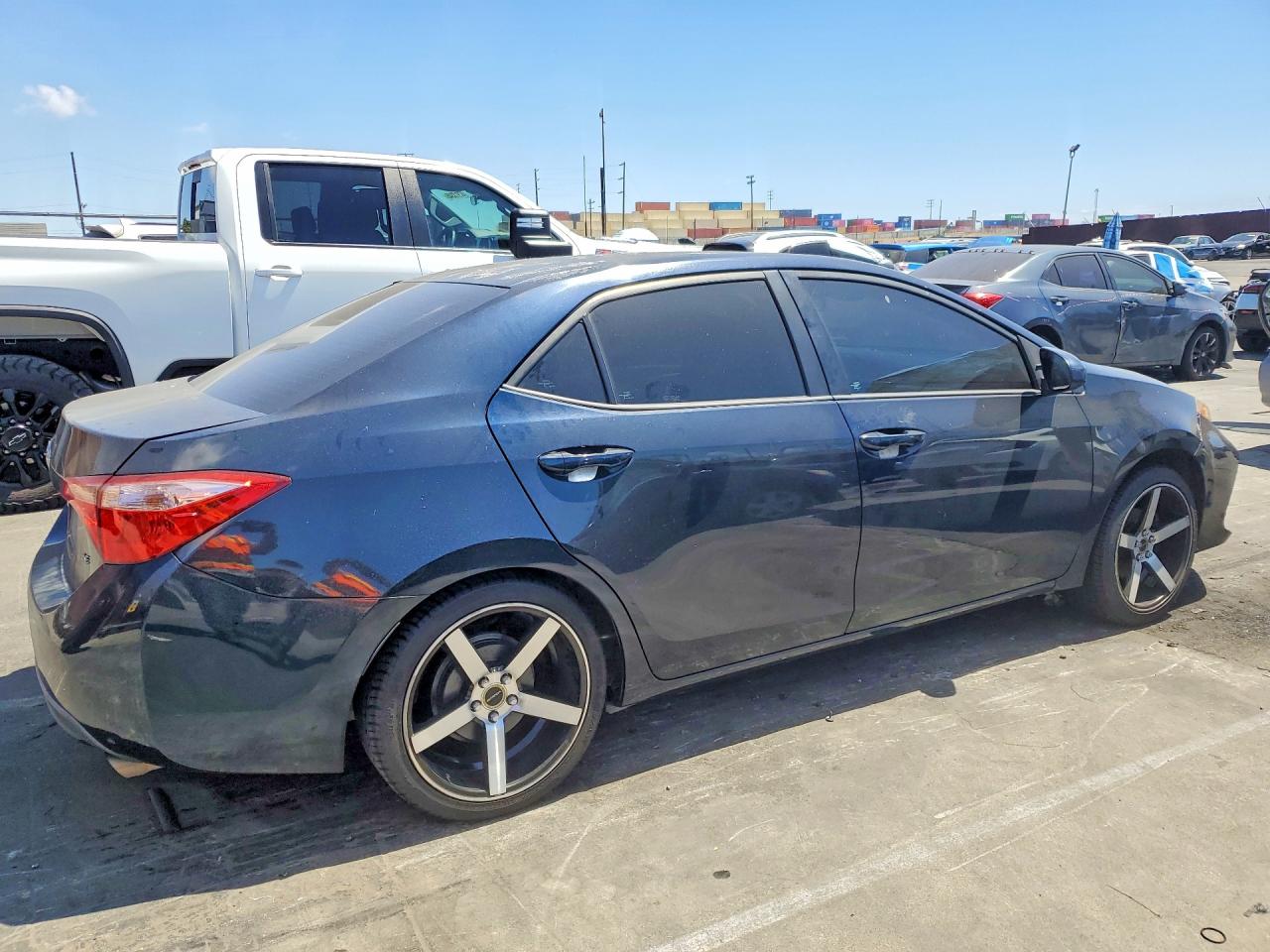 2017 TOYOTA COROLLA LE — снимка 3