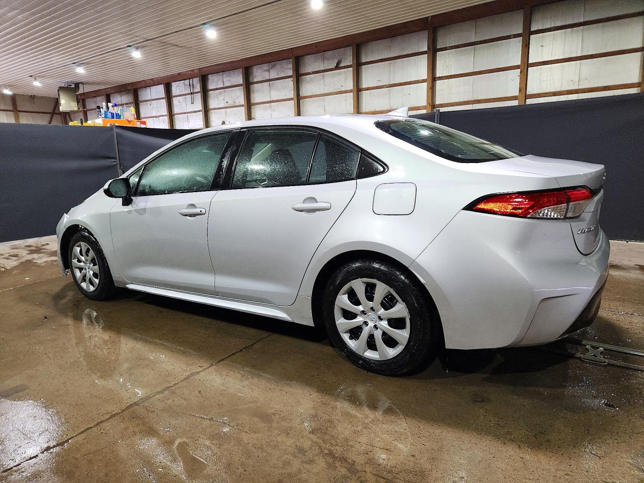 2024 TOYOTA COROLLA LE — снимка 2