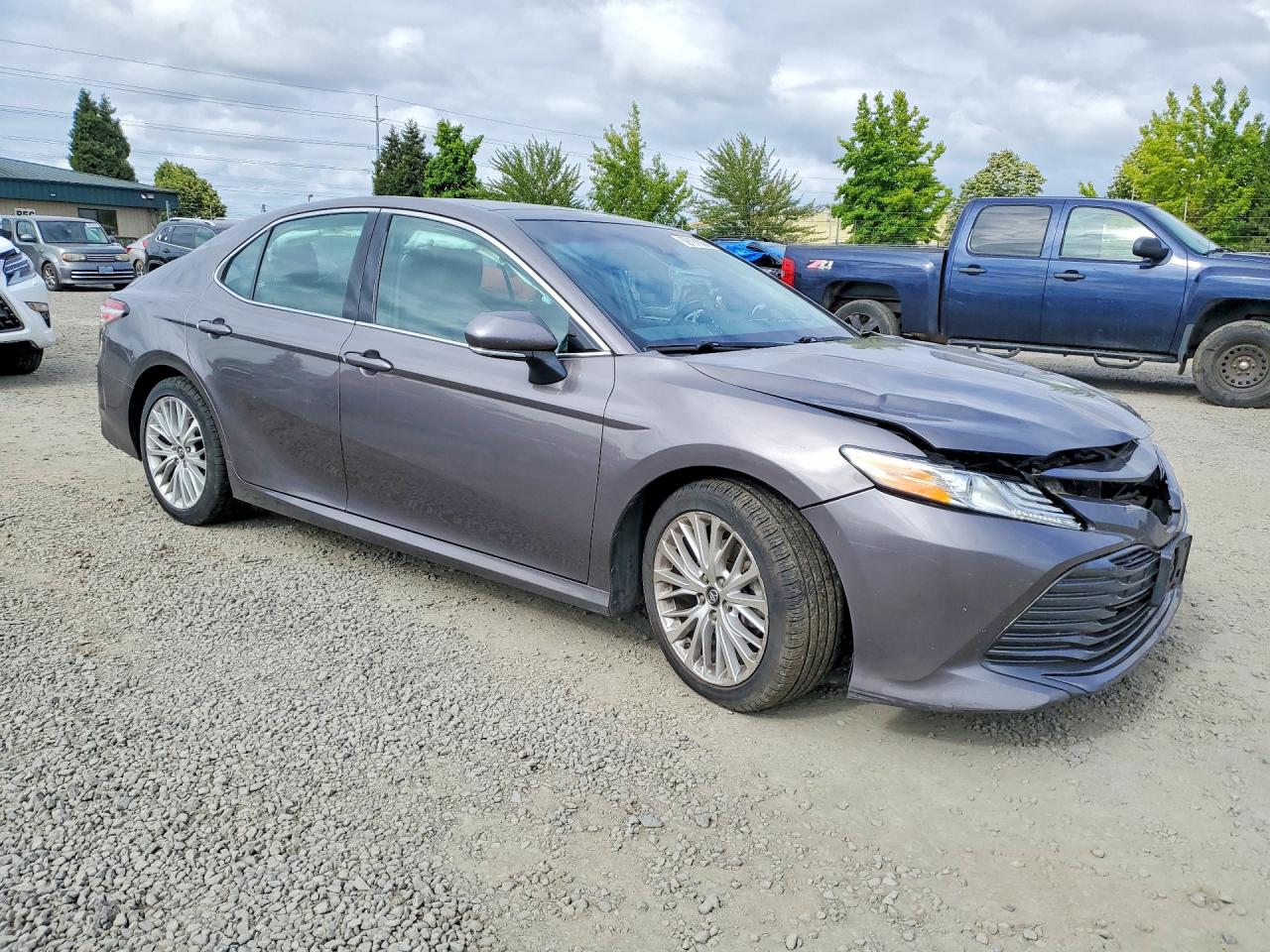2019 TOYOTA CAMRY XLE — снимка 4