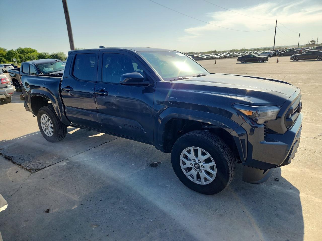 2026 TOYOTA TACOMA SR5 — снимка 4